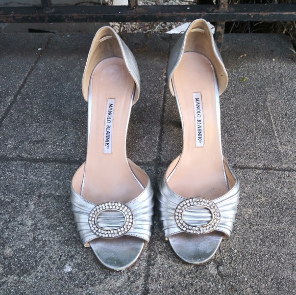 manolo blahnik sedaraby silver